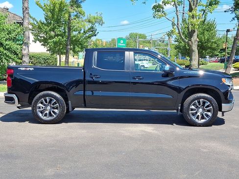 Certified 2024 Chevrolet Silverado 1500 LT AWD/4WD image 26