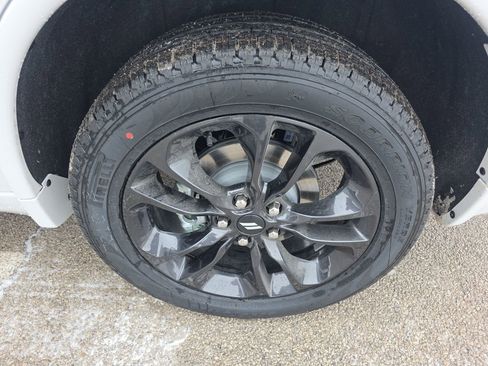 New 2026 Dodge Durango GT image 13