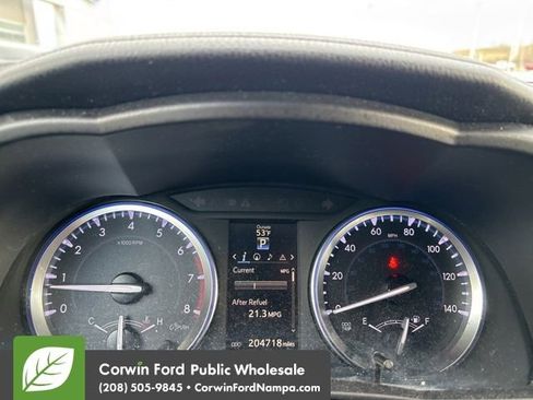 Used 2016 Toyota Highlander XLE image 15