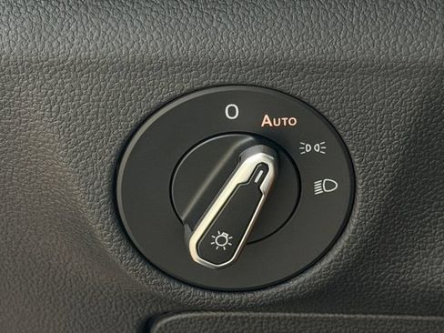 Certified 2024 Volkswagen Jetta S FWD image 20