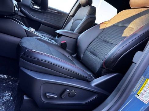 New 2026 Ford Escape ST-Line w/ Tech Pack #1 image 8