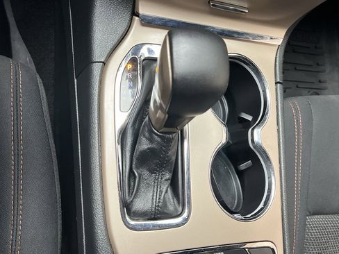 Used 2016 Jeep Grand Cherokee Laredo 75th Anniversary image 23