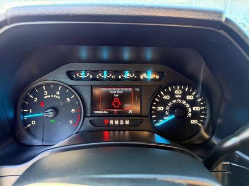 Used 2020 Ford F150 XL w/ Equipment Group 101A Mid RWD image 26