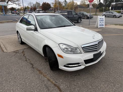 Used 2012 Mercedes-Benz C 300 4MATIC Sedan image 6