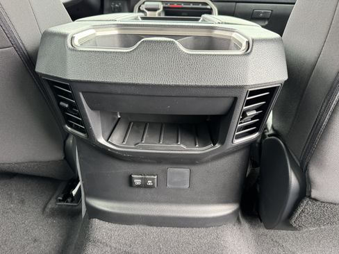 New 2026 Toyota Tundra SR5 w/ SR5 Convenience Package RWD image 7