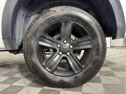 Used 2022 RAM 1500 Classic Warlock AWD/4WD image 39