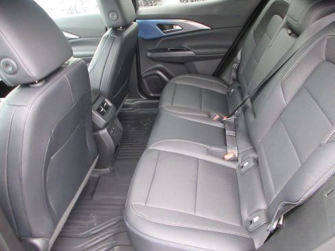 New 2026 Chevrolet Equinox EV LT w/ Convenience Package II image 14