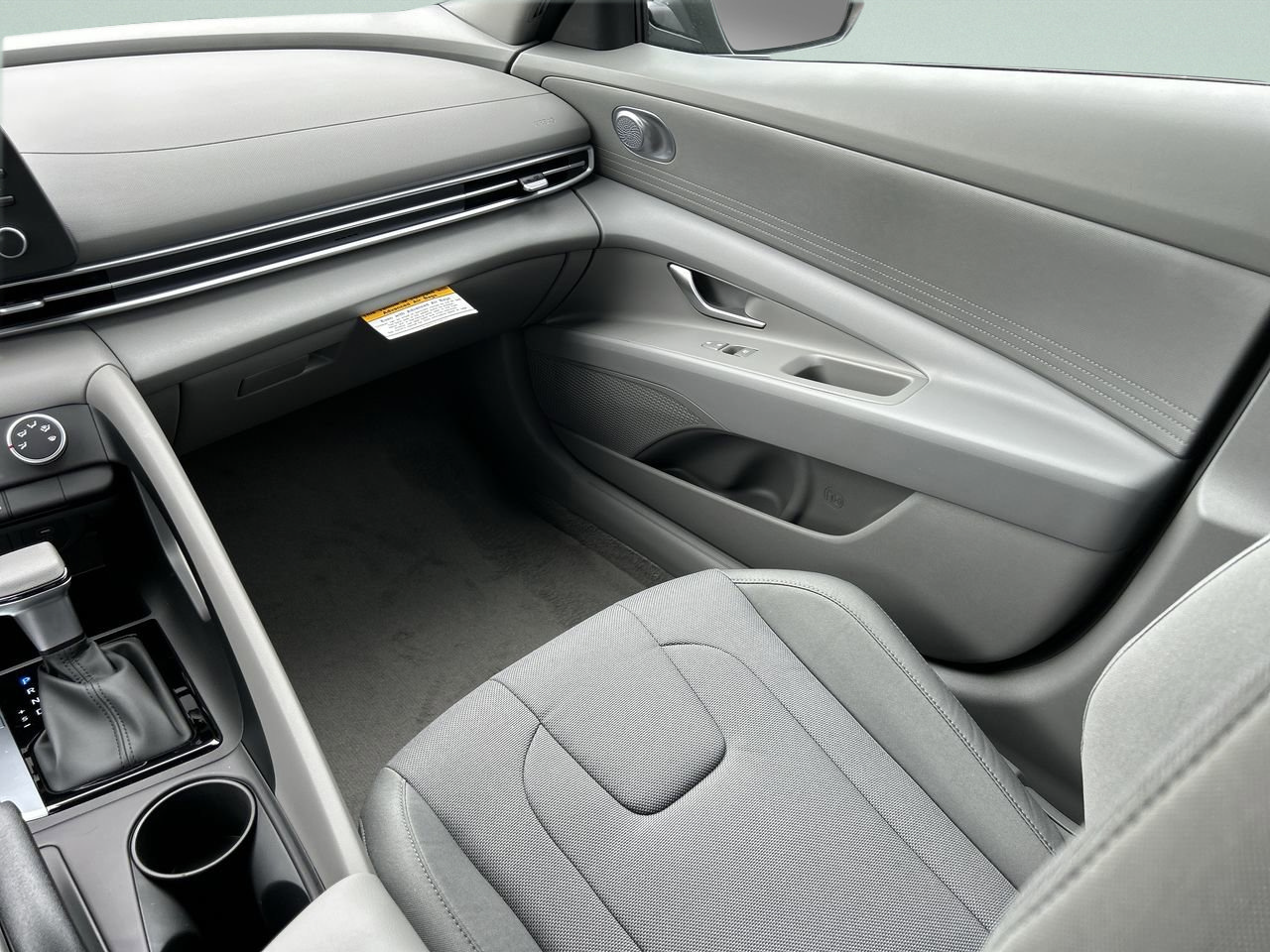 New 2026 Hyundai Elantra SEL Sport Premium FWD image 13