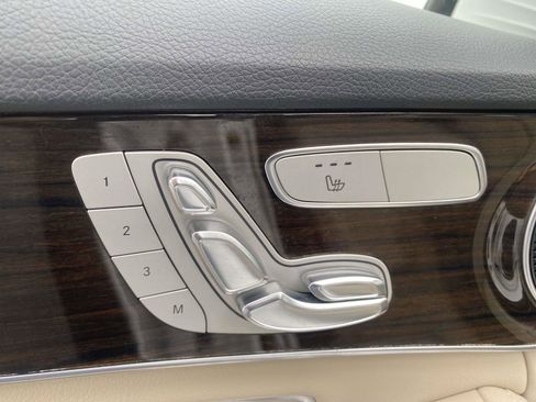 Used 2016 Mercedes-Benz C 300 Sedan image 18