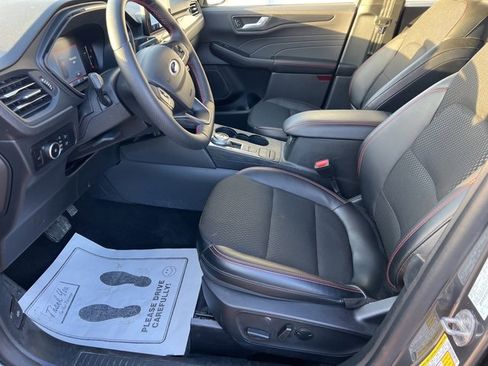 Used 2025 Ford Escape ST-Line Select image 23
