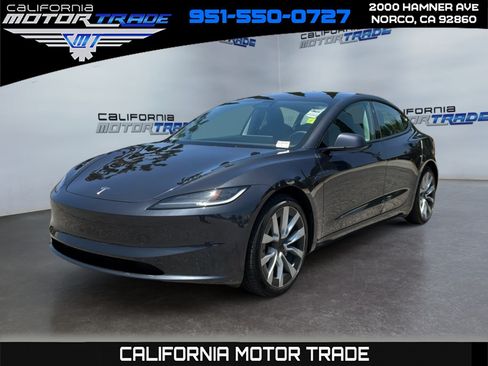 Used 2024 Tesla Model 3 Standard Range RWD image 1
