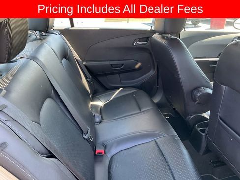 Used 2019 Chevrolet Sonic Premier FWD image 17