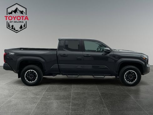 Used 2024 Toyota Tacoma TRD Off-Road w/ TRD Off Road Premium Package AWD/4WD image 6