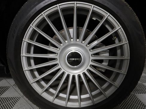 Used 2023 Land Rover Range Rover SE image 50