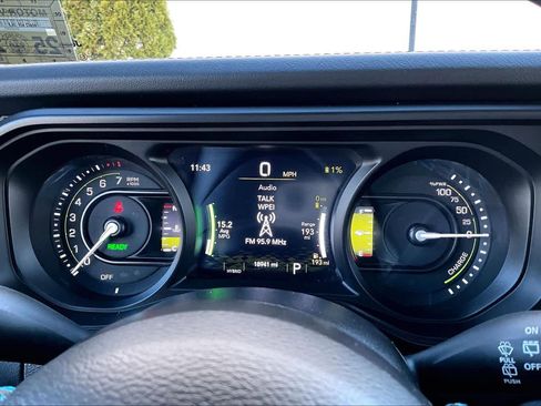 Used 2024 Jeep Wrangler Unlimited Rubicon 4xe image 26