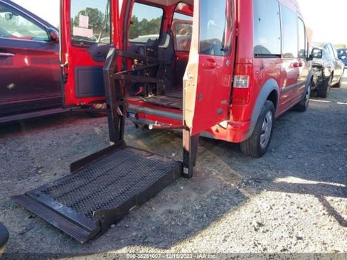 Used 2013 Ford Transit Connect XLT Premium FWD image 6