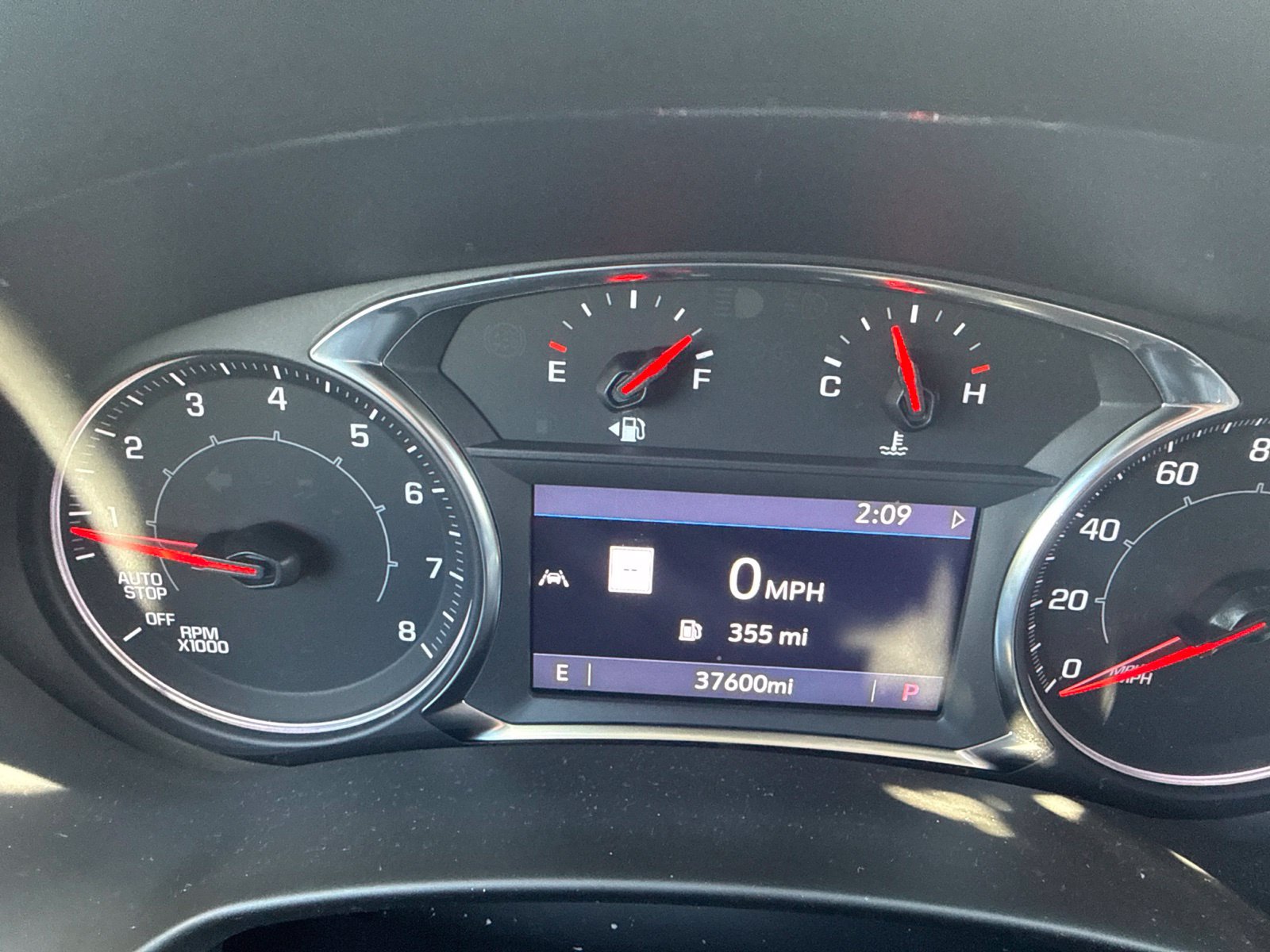 Used 2022 GMC Terrain AT4 w/ Infotainment Package II AWD/4WD image 4