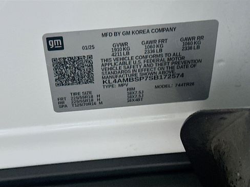 Used 2025 Buick Encore GX Preferred image 12