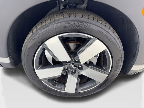 Used 2025 Hyundai Santa Fe Limited image 88