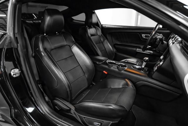 Used 2017 Ford Mustang GT Premium RWD image 34