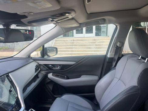 Certified 2024 Subaru Outback Limited AWD/4WD image 12