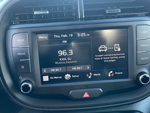 Used 2025 Kia Soul LX w/ LX Technology Package image 20