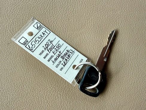 Used 2002 Ford F250 Lariat image 27