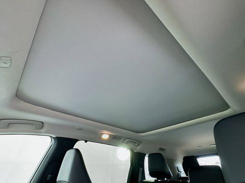 Certified 2026 INFINITI QX60 Luxe w/ Cargo Package FWD image 23