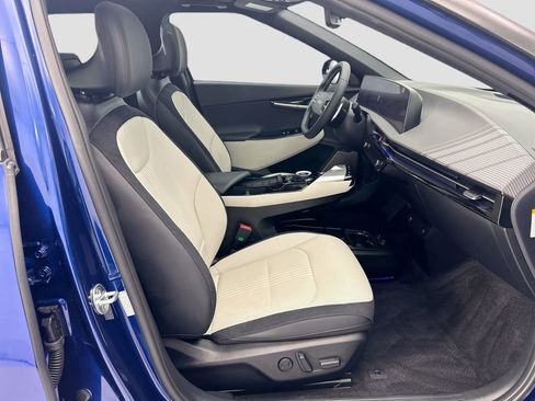 Used 2023 Kia EV6 GT-Line w/ GT-Line White Seat Package image 19