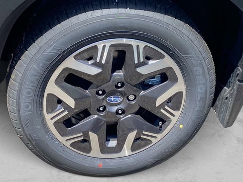 New 2026 Subaru Forester AWD/4WD image 3
