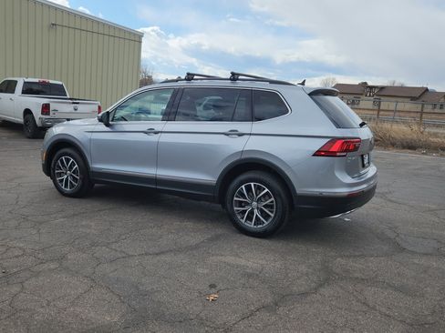 Used 2020 Volkswagen Tiguan SE image 8