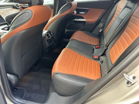 Certified 2024 Mercedes-Benz GLC 300 4MATIC image 39