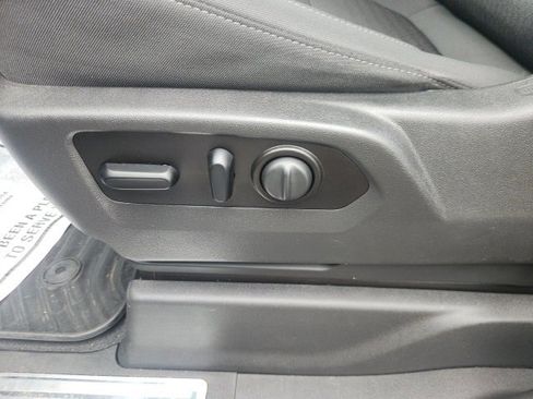 Used 2021 Chevrolet Silverado 1500 RST image 18