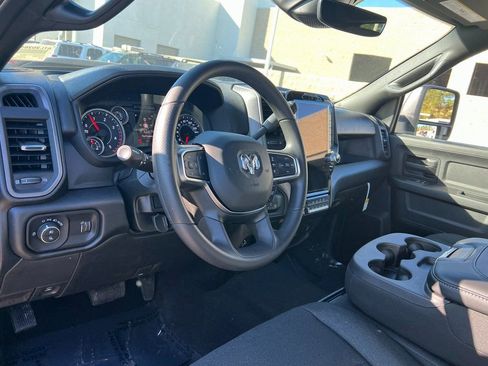 New 2026 RAM 2500 Tradesman AWD/4WD image 17
