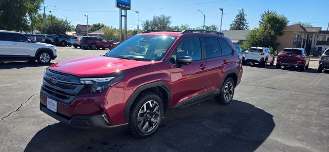 Used 2025 Subaru Forester Premium w/ Convenience Package #1 AWD/4WD image 3