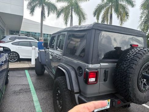 Used 2022 Jeep Wrangler Unlimited Sport w/ Xtreme Recon 35" Tire Package AWD/4WD image 14