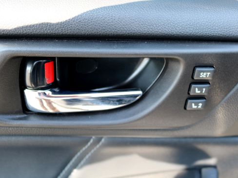 Used 2019 Subaru Legacy 2.5i Limited image 14