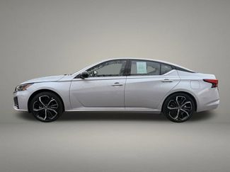 Used 2024 Nissan Altima 2.5 SR video 2