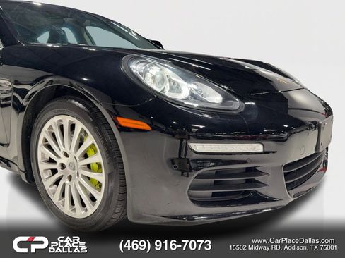 Used 2014 Porsche Panamera S RWD image 3
