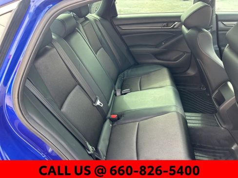Used 2018 Honda Accord Sport image 9