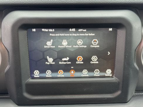 Used 2022 Jeep Gladiator Willys image 12