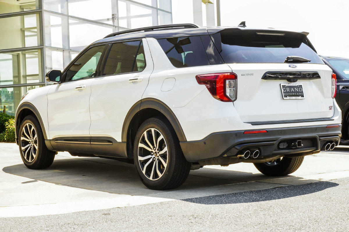 Used 2021 Ford Explorer ST w/ Equipment Group 401A AWD/4WD image 10