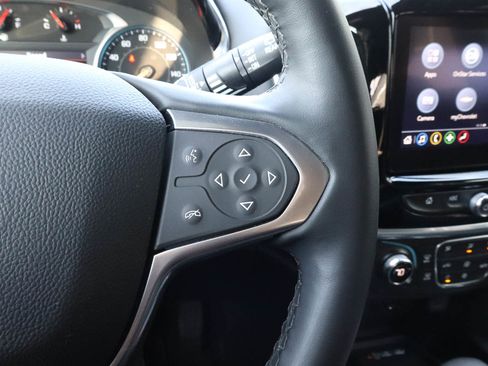 Used 2023 Chevrolet Traverse LT FWD image 33