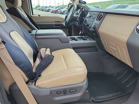 Used 2012 Ford F250 Lariat w/ Chrome Pkg AWD/4WD image 12