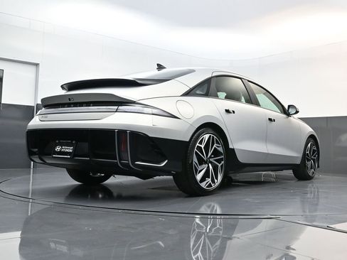 Certified 2023 Hyundai Ioniq 6 SEL image 24