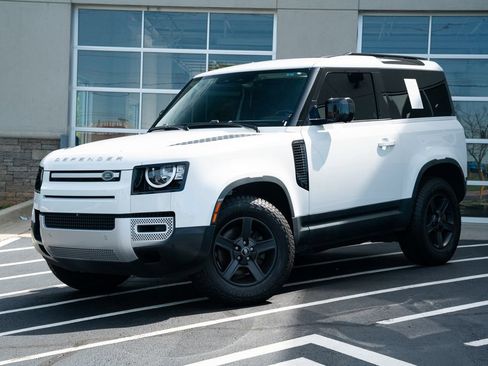 Used 2022 Land Rover Defender 90 S AWD/4WD image 2