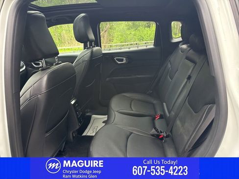 Used 2024 Jeep Compass Limited w/ High Altitude Package AWD/4WD image 30