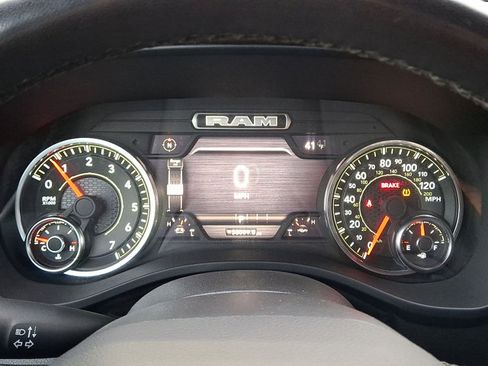 Used 2025 RAM 1500 Big Horn AWD/4WD image 14