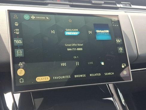 Used 2025 Land Rover Range Rover Sport AWD/4WD image 17