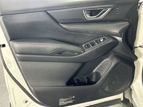 Used 2023 Subaru Ascent Limited AWD/4WD image 28